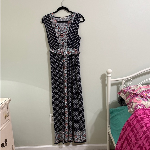 Max Studio Dresses & Skirts - Max Studio Black and Blue Floral Maxi Dress